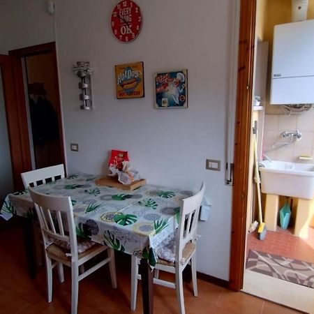 Апартаменти La Casa Dei Viaggiatori - Viareggio - Posto Auto Gratuito Екстер'єр фото